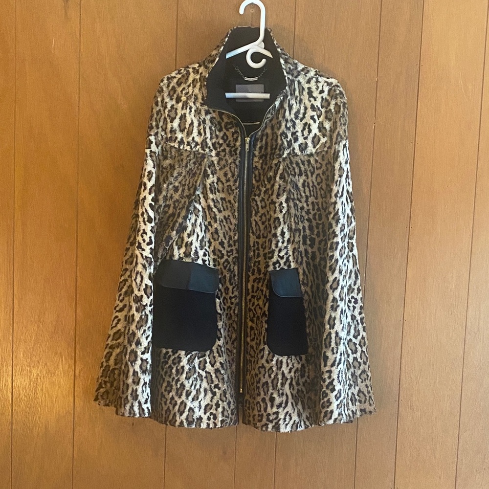 Leopard Pattern Women's Cape with Black Accents